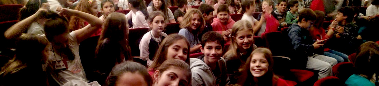 First en el teatro